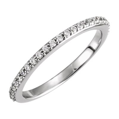 14K White 1/4 CTW Diamond Band