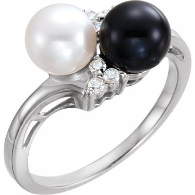 14K White Akoya Cultured Black & White Pearl & 1/10 CTW Diamond Ring