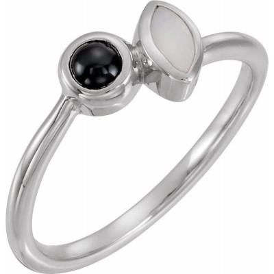 Ladies 14K White Opal & Onyx Ring 