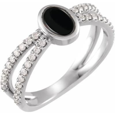 14K White Onyx & 3/8 CTW Diamond Ring